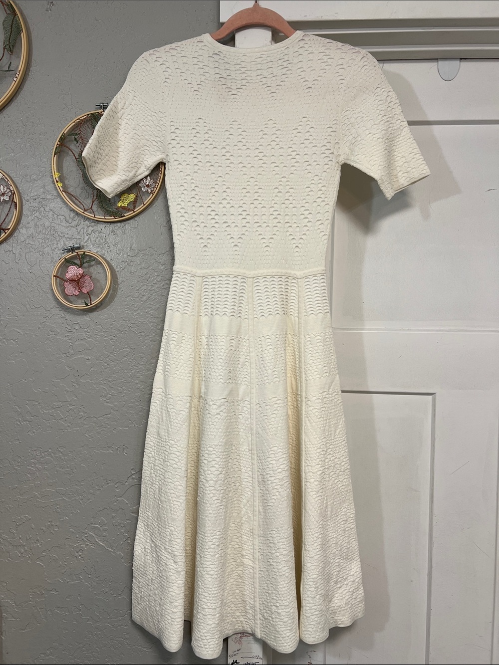 A.L.C. WHITE KNIT STRETCHY SCOOP NECK MIDI DRESS SIZE XS - Picture 4 of 15